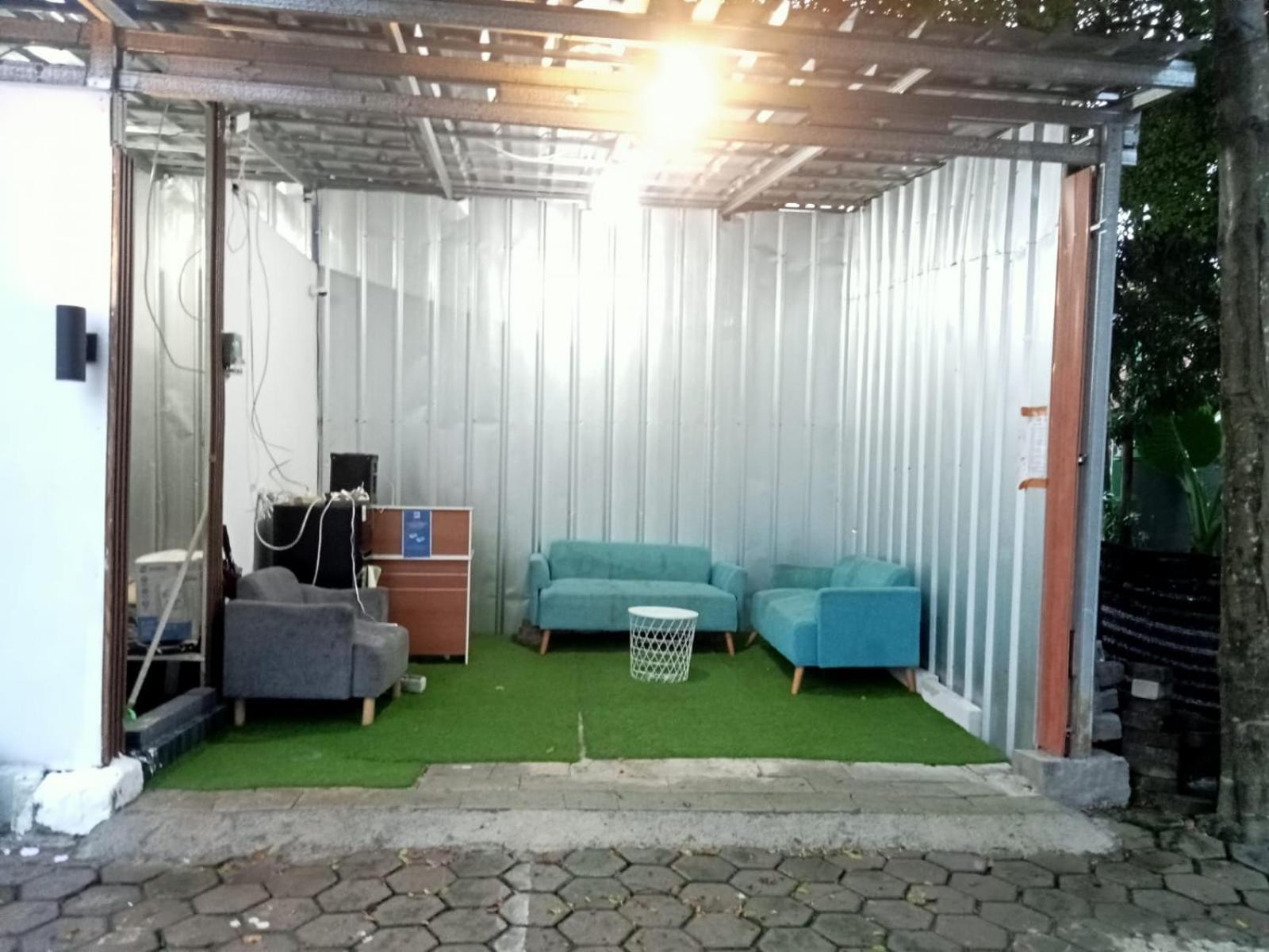 Algira Guest House Gunungbatu Syariah Cimanggu Eksteriør bilde